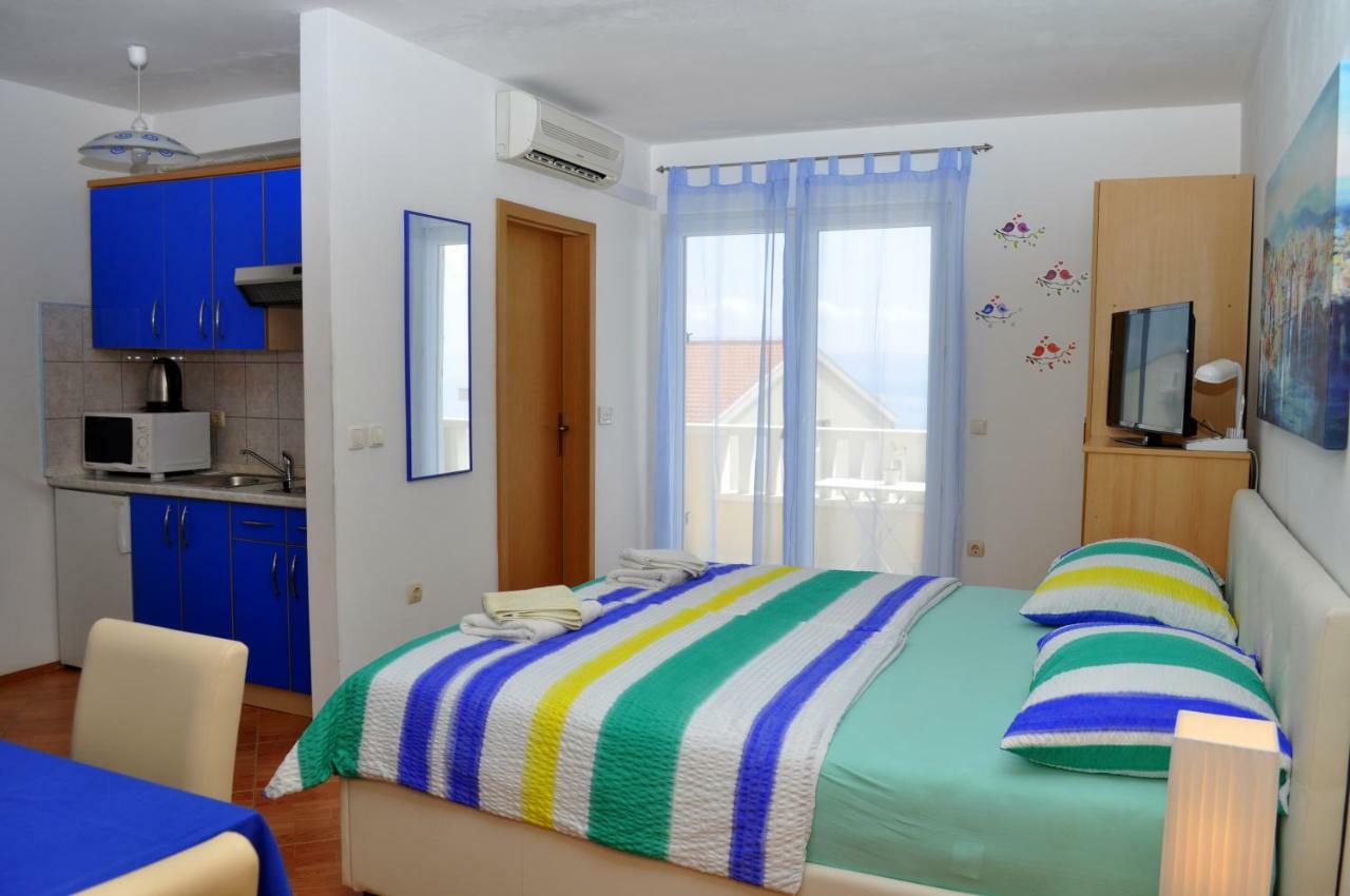 Apartments Ivica Makarska Exteriör bild