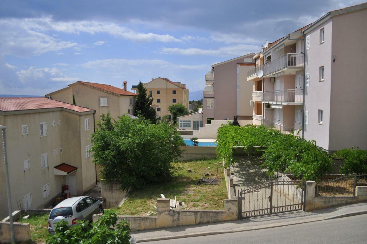 Apartments Ivica Makarska Exteriör bild